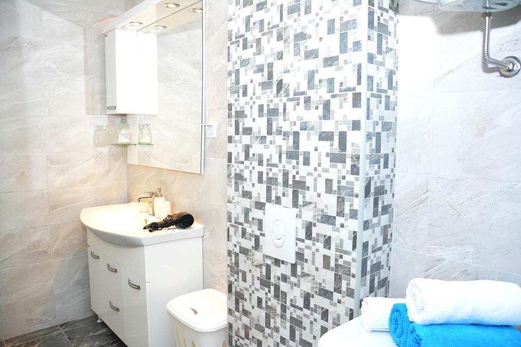 Wukovic Apartments Tivat Zewnętrze zdjęcie