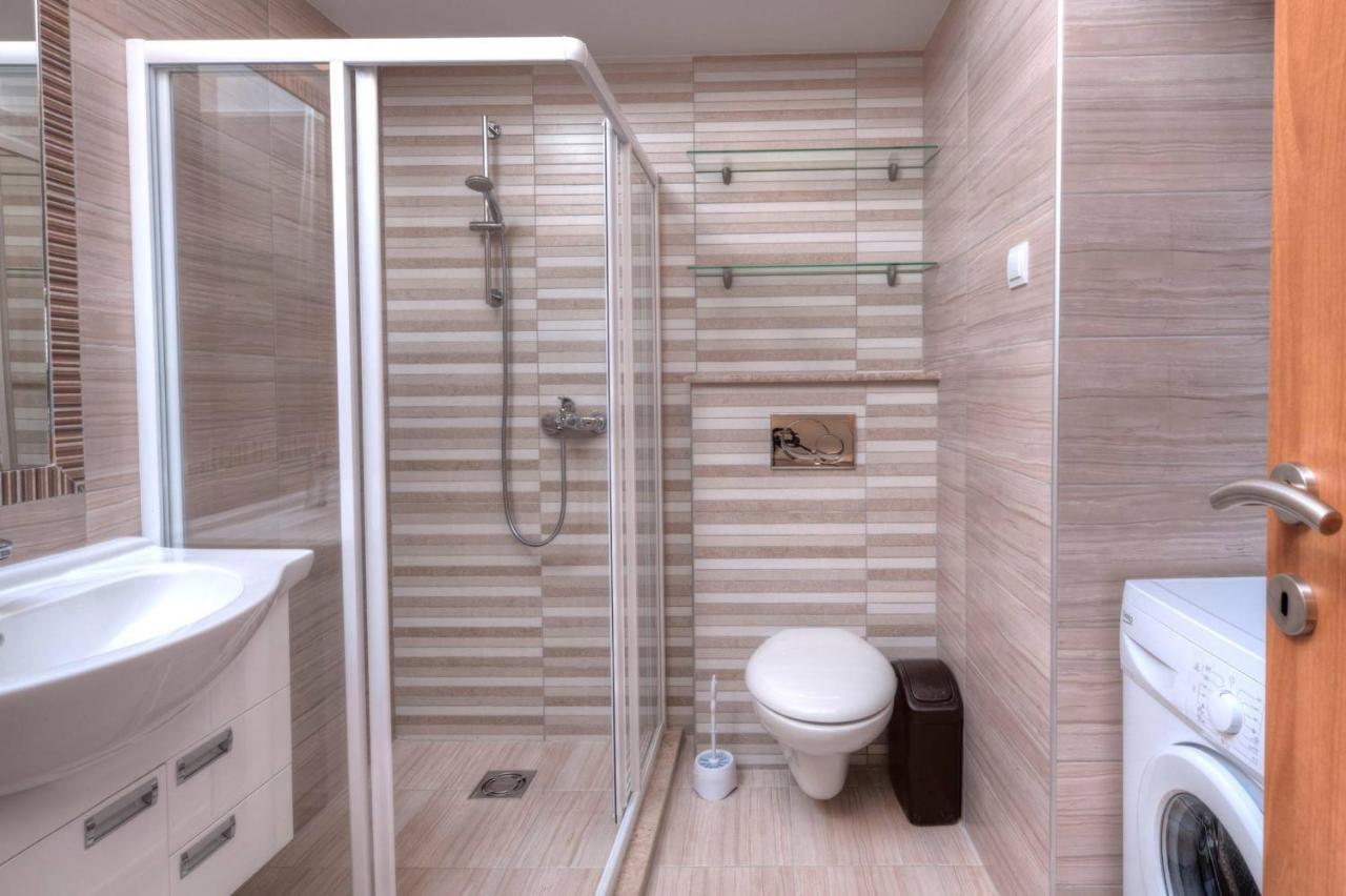 Wukovic Apartments Tivat Zewnętrze zdjęcie